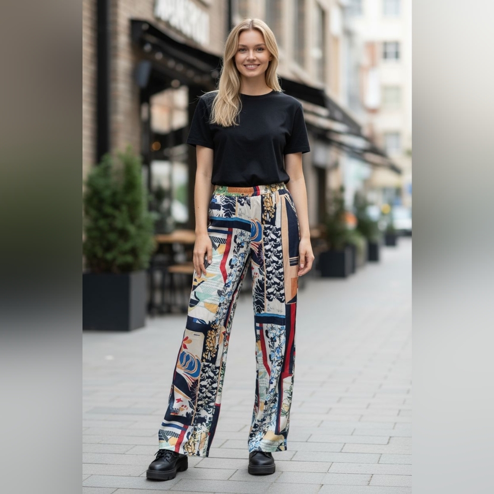 🎁NWT Micas Abstract Patchwork Wide Leg Trousers … - image 7